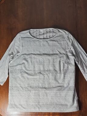 j. jill Women's Light Gray Eyelet Knit Top - Casual Crewneck Size Large